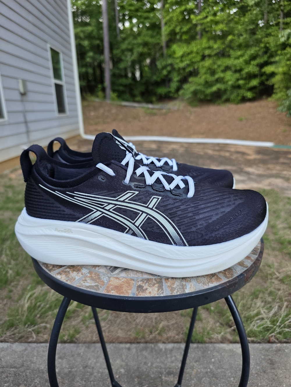 Asics Gel-Nimbus 27 1011B958 Black/White Running Shoes Sneakers Men's Size 11